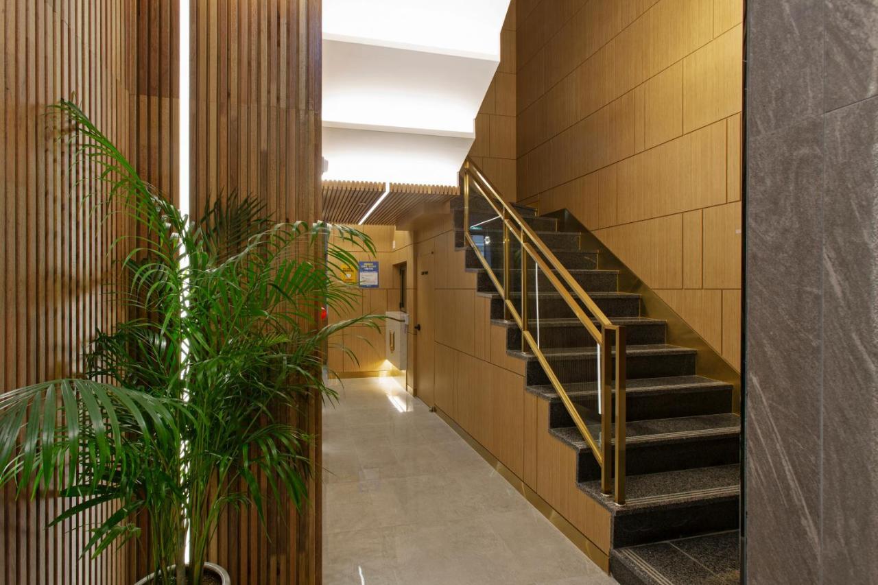Busan Lounge 26 Hotel Ngoại thất bức ảnh