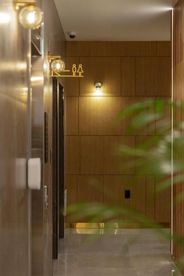 Busan Lounge 26 Hotel Ngoại thất bức ảnh
